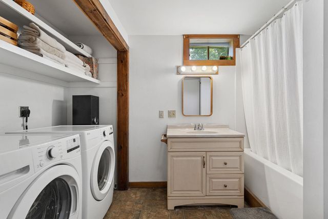 1152 Hopkins Hill Road, Hardwick, VT 05843