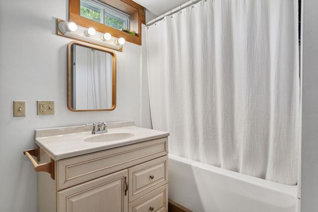 1152 Hopkins Hill Road, Hardwick, VT 05843