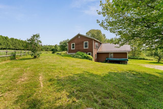 1152 Hopkins Hill Road, Hardwick, VT 05843