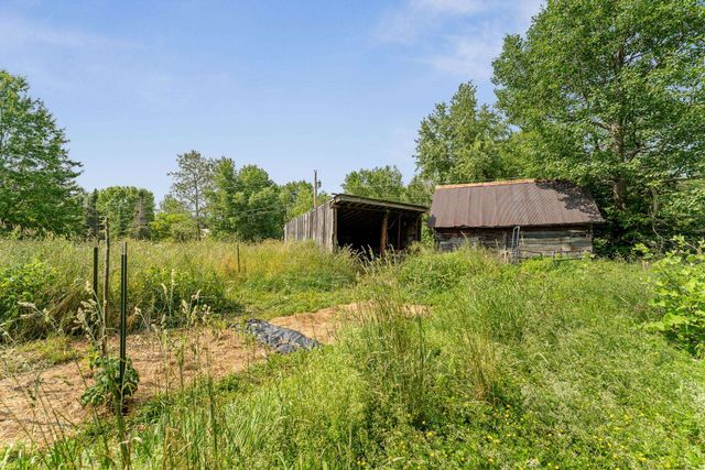 1152 Hopkins Hill Road, Hardwick, VT 05843