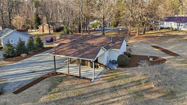41 Maple Circle, Pittsboro, NC 27312