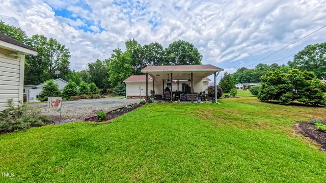 41 Maple Circle, Pittsboro, NC 27312