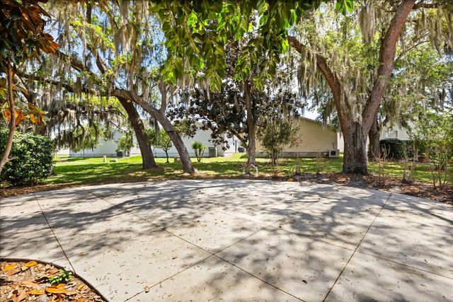 501 HERRERA COURT, The Villages, FL 32159