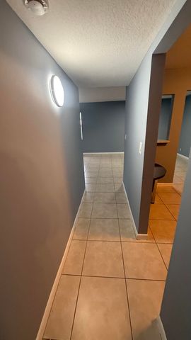 475 SE 8th Street 214, Deerfield Beach, FL 33441