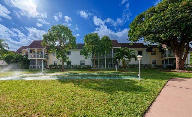 475 SE 8th Street 214, Deerfield Beach, FL 33441