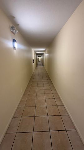 475 SE 8th Street 214, Deerfield Beach, FL 33441