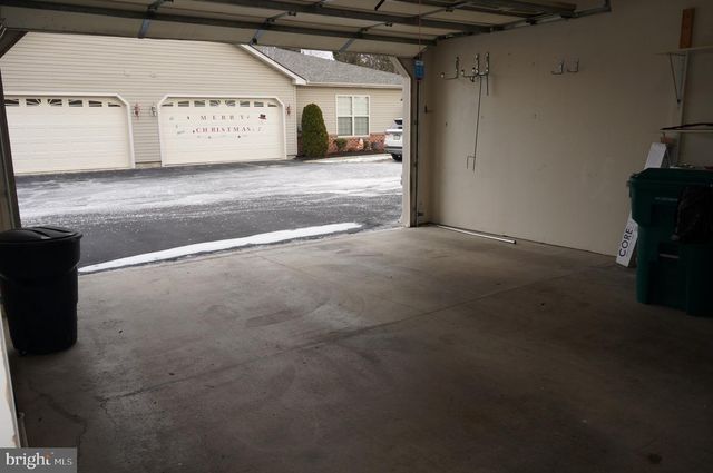 197 MEADOWVIEW DR, Harrisburg, PA 17111