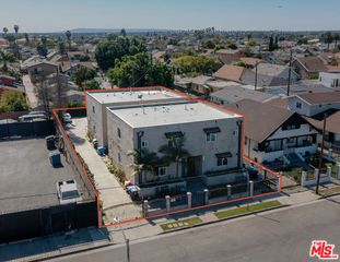 816 W 47th Street, Los Angeles, CA 90037