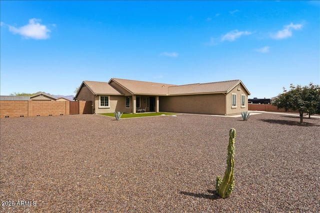 1631 N 103RD Street, Mesa, AZ 85207