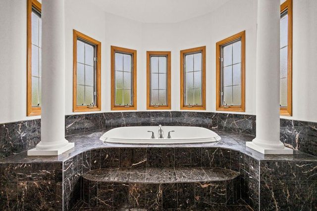 2421 Dover LANE, Mount Pleasant, WI 53406