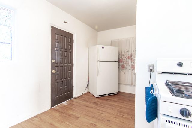 2807 Madison Street NE, Albuquerque, NM 87110