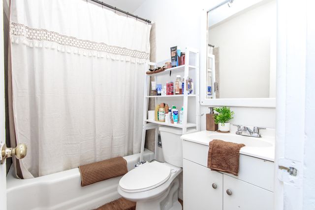 2807 Madison Street NE, Albuquerque, NM 87110