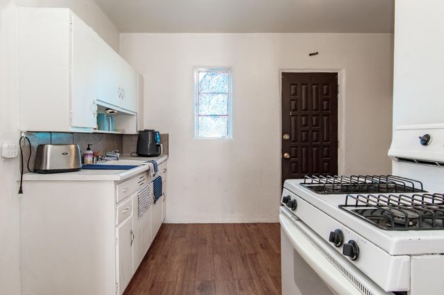 2807 Madison Street NE, Albuquerque, NM 87110