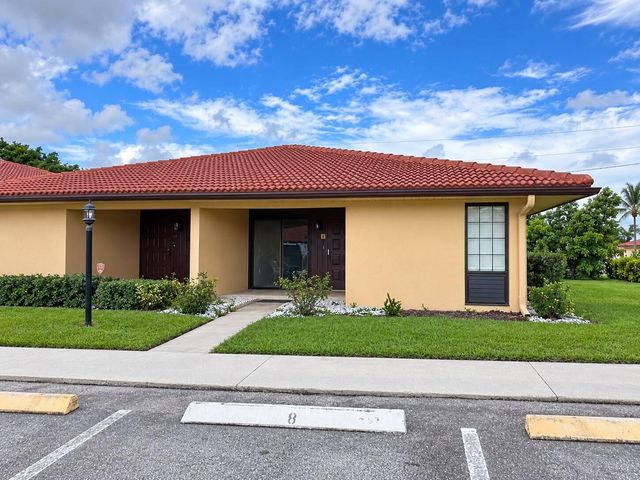 5933 FOREST HILL Boulevard 8, West Palm Beach, FL 33415