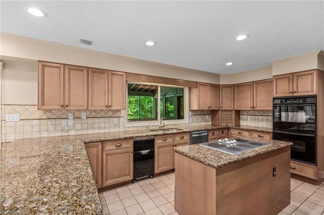 4200 Clinard Road, Clemmons, NC 27012