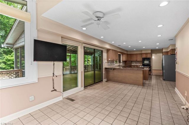 4200 Clinard Road, Clemmons, NC 27012