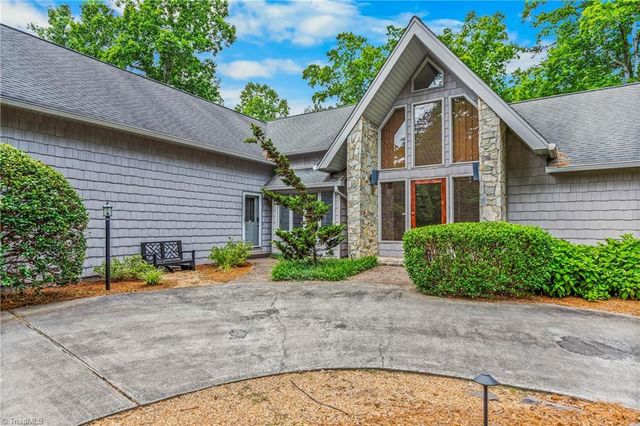 4200 Clinard Road, Clemmons, NC 27012