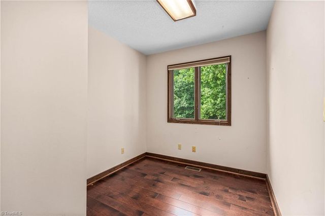 4200 Clinard Road, Clemmons, NC 27012