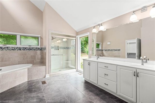 4200 Clinard Road, Clemmons, NC 27012