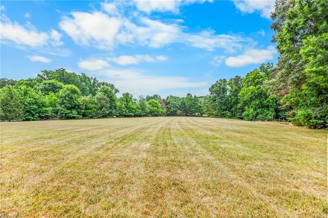 4200 Clinard Road, Clemmons, NC 27012