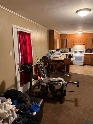 1115 Baxley Ln, Longview, TX 75604