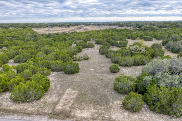 202 Whispering Wind RD, Bertram, TX 78605
