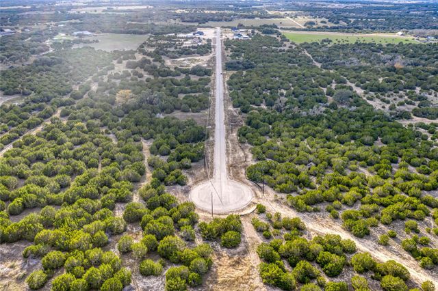 202 Whispering Wind RD, Bertram, TX 78605