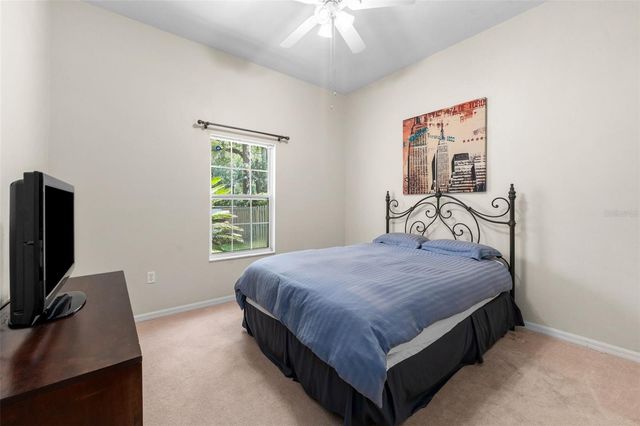 8424 SW 8TH PLACE, Gainesville, FL 32607