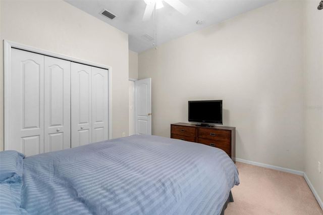8424 SW 8TH PLACE, Gainesville, FL 32607