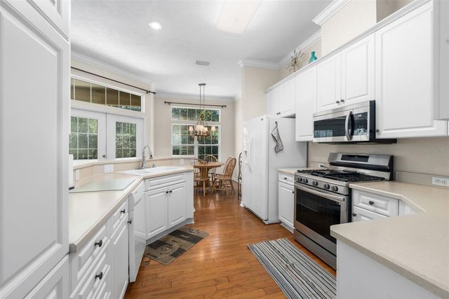 8424 SW 8TH PLACE, Gainesville, FL 32607