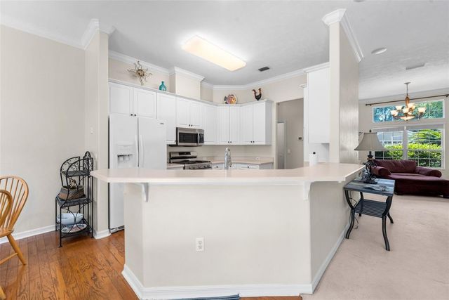 8424 SW 8TH PLACE, Gainesville, FL 32607