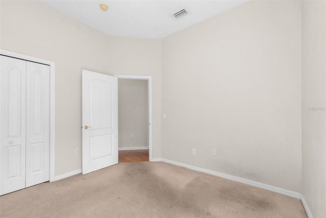 8424 SW 8TH PLACE, Gainesville, FL 32607