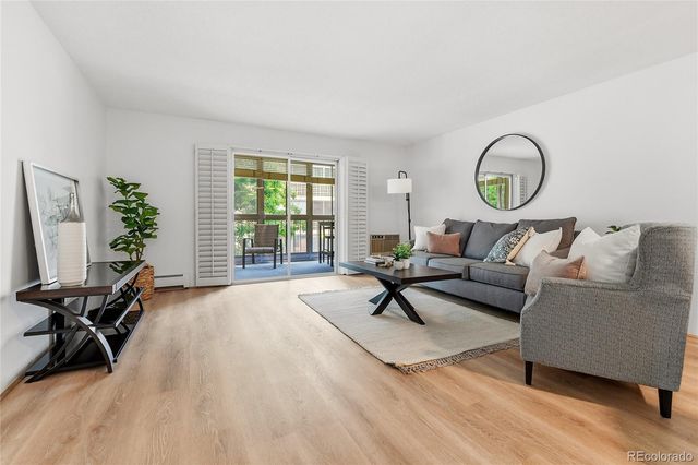 3124 S Wheeling Way 211, Aurora, CO 80014