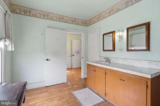 231 S 4TH ST, Millville, NJ 08332