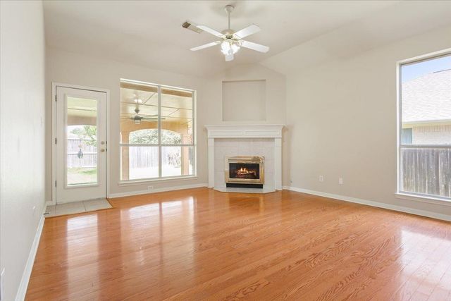 1827 CHINO VALLEY TRL, Round Rock, TX 78665