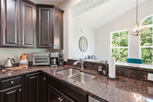 1991 Cabernet Way, Bellbrook, OH 45305