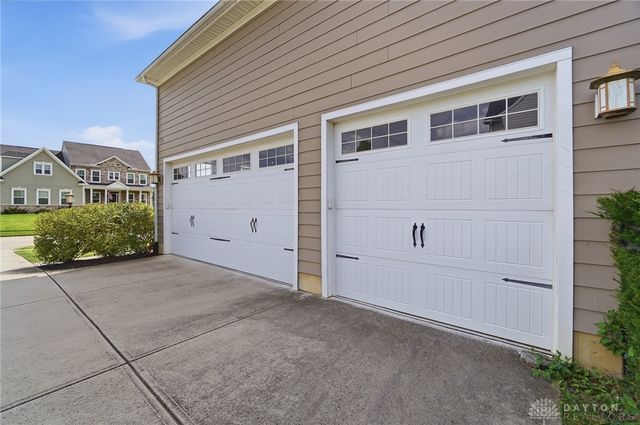 1991 Cabernet Way, Bellbrook, OH 45305