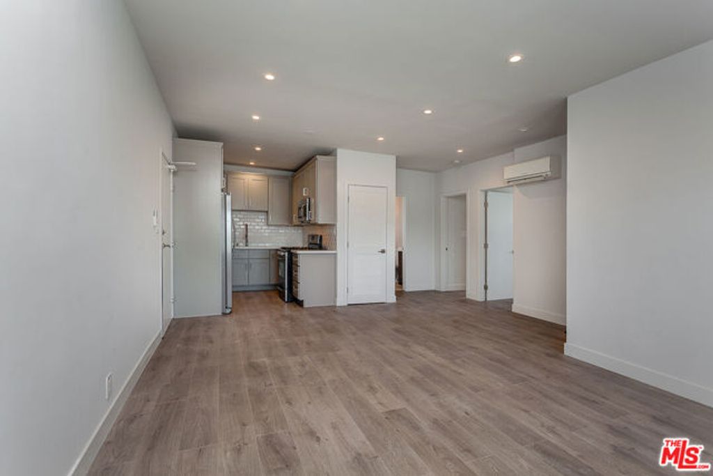 1541 Rockwood Street 8, Los Angeles, CA 90026