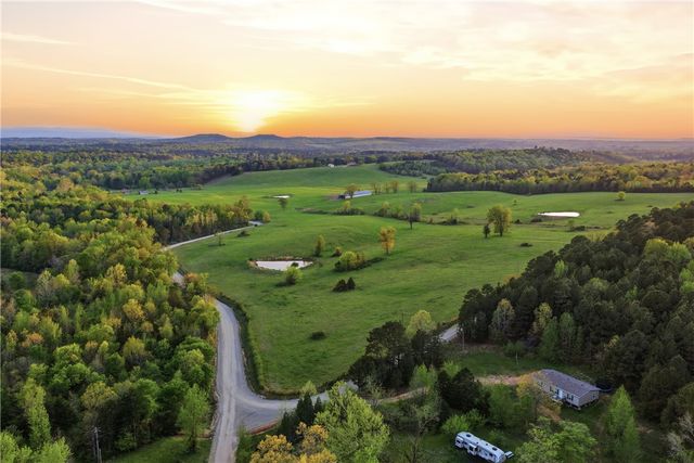 1709 County Road 4451, Clarksville, AR 72830