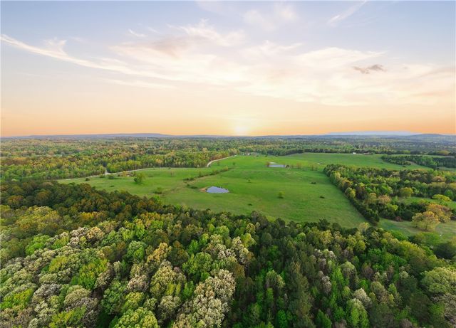 1709 County Road 4451, Clarksville, AR 72830