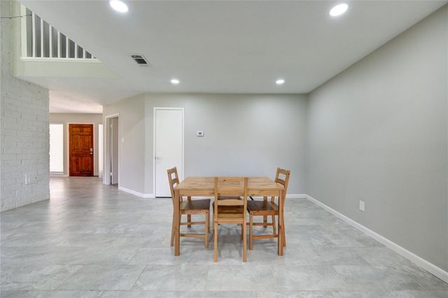3046 Wagon Trail Drive, Sugar Land, TX 77479