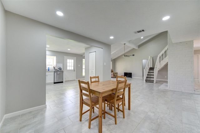 3046 Wagon Trail Drive, Sugar Land, TX 77479