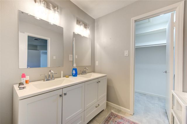 3046 Wagon Trail Drive, Sugar Land, TX 77479