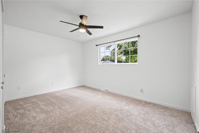 864 Wilder Avenue, Elyria, OH 44035