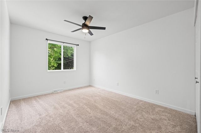864 Wilder Avenue, Elyria, OH 44035