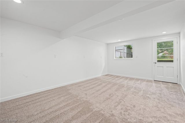 864 Wilder Avenue, Elyria, OH 44035