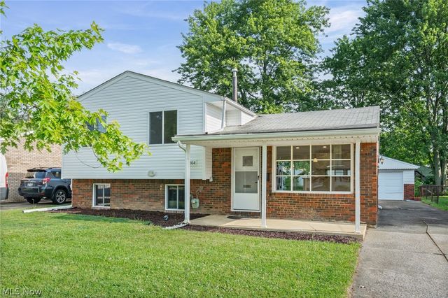 864 Wilder Avenue, Elyria, OH 44035