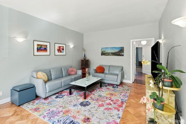 2626 Wawona Street, San Francisco, CA 94116