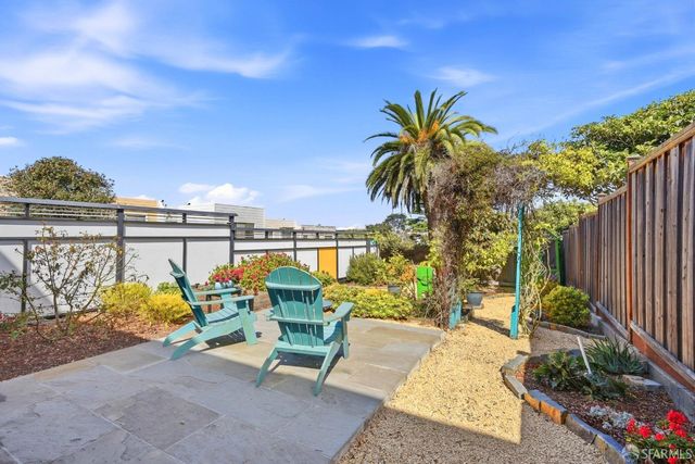 2626 Wawona Street, San Francisco, CA 94116