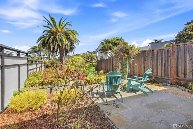 2626 Wawona Street, San Francisco, CA 94116